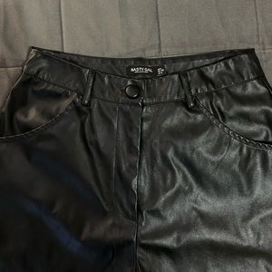 nasty gal black faux leather pants woman’s size 6